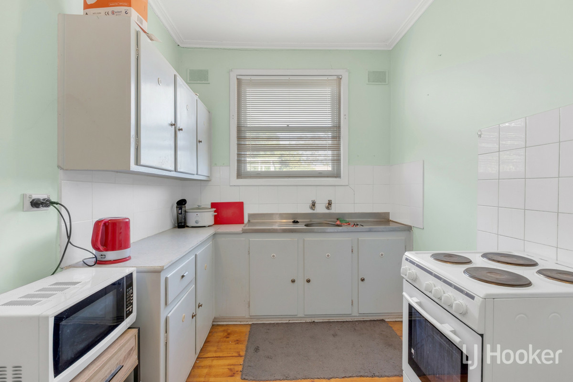 10 Benham Street — photo 4 of 10