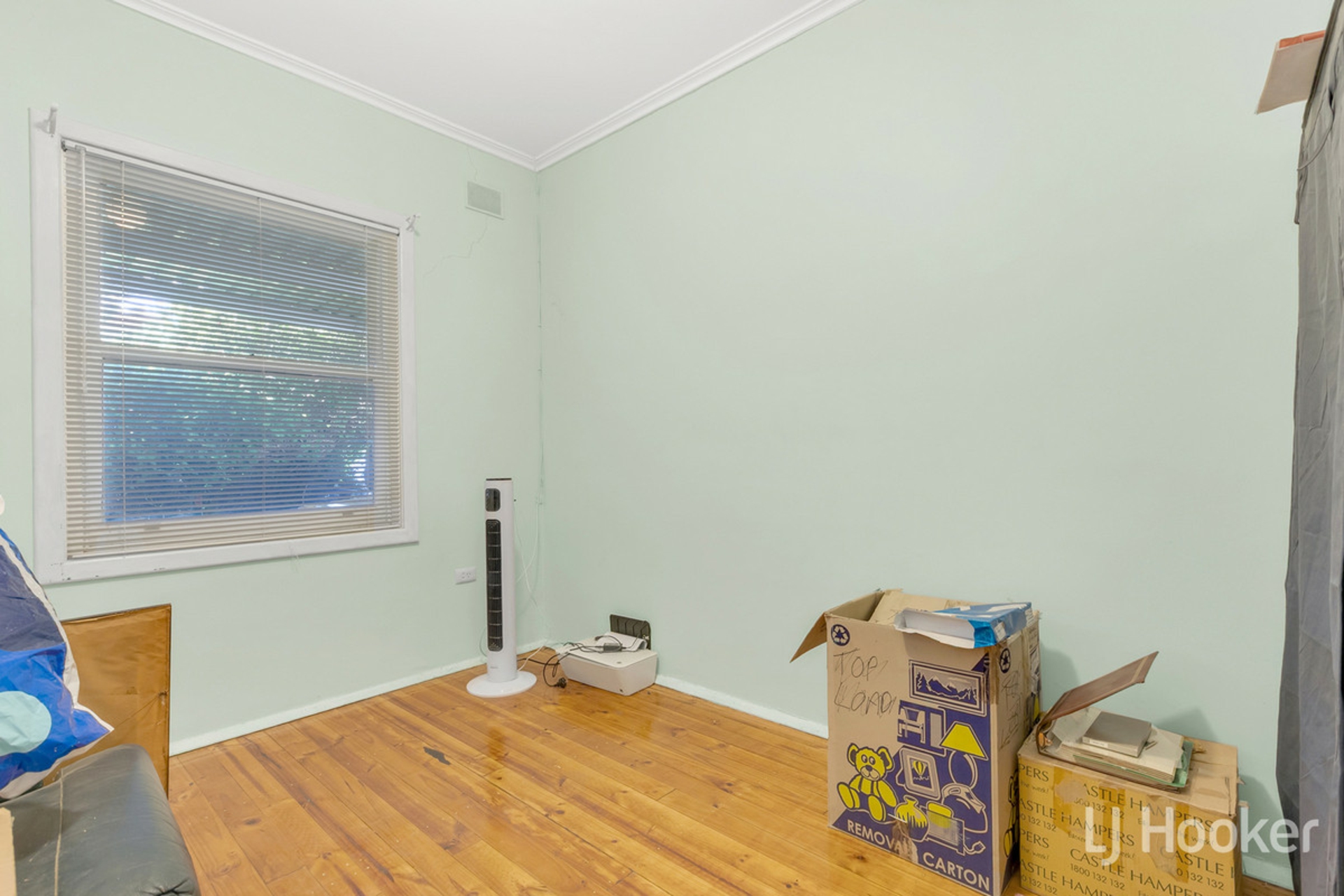10 Benham Street — photo 6 of 10