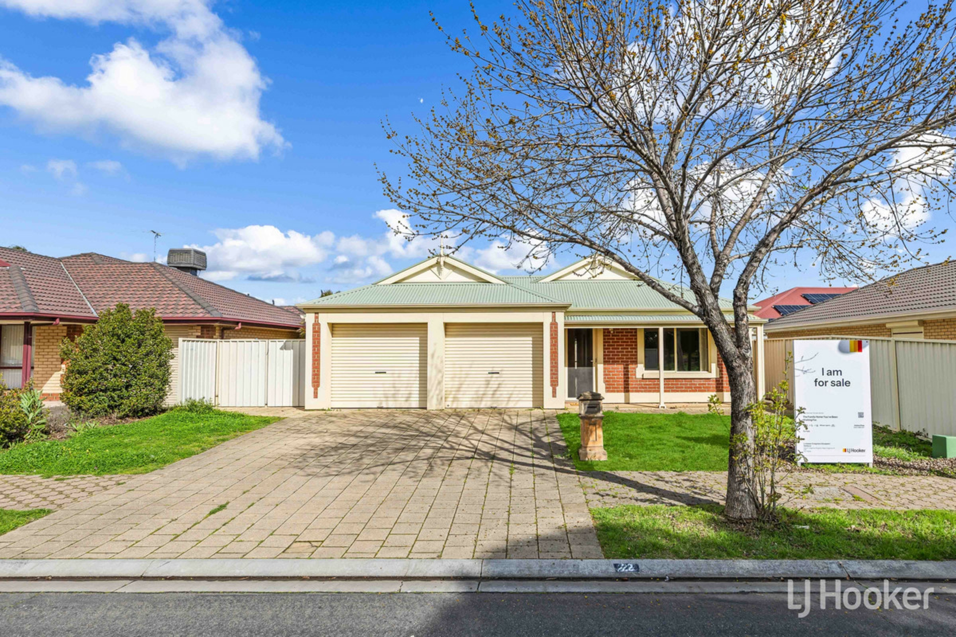 22 Amberwell Terrace — photo 3 of 30