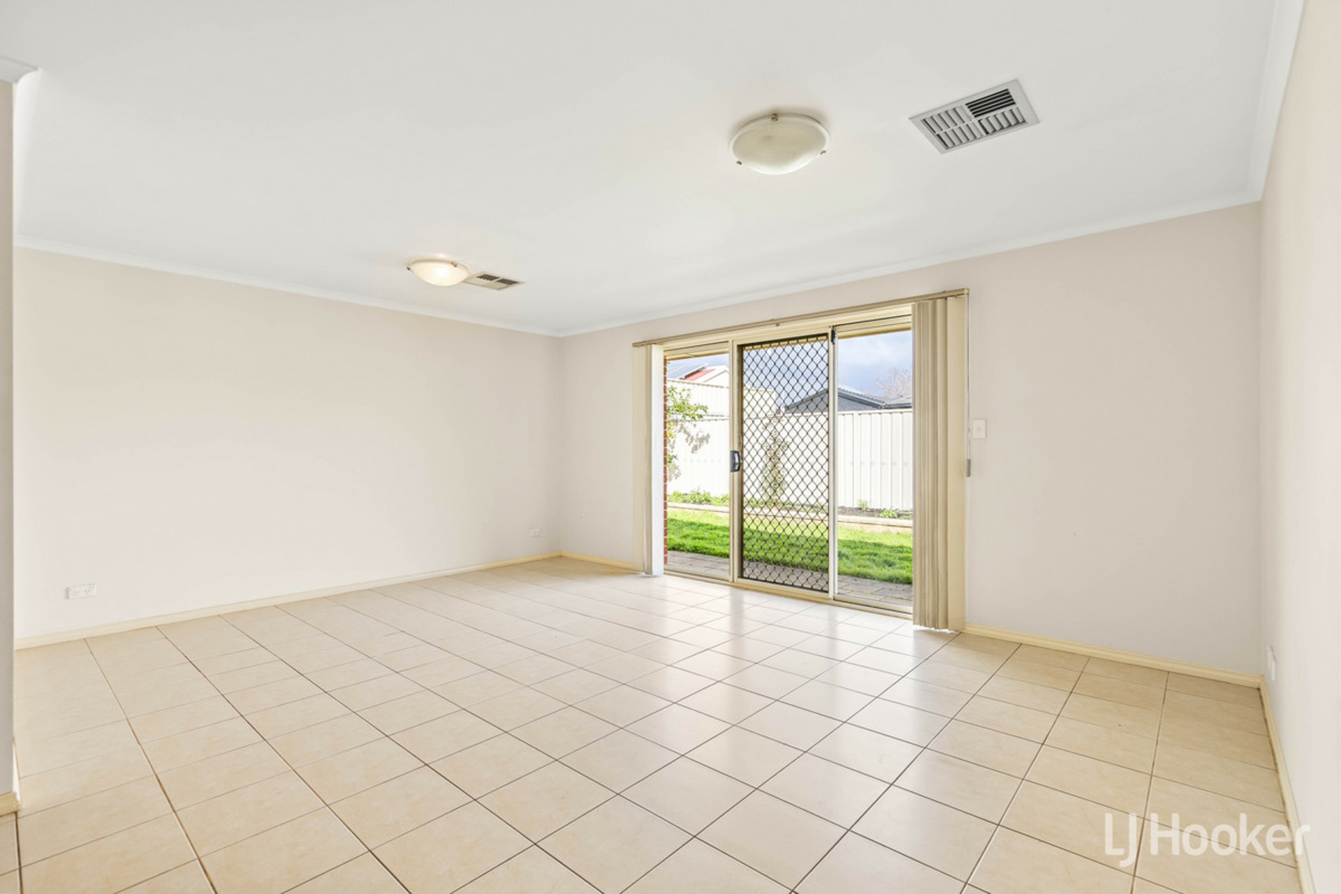 22 Amberwell Terrace — photo 18 of 30