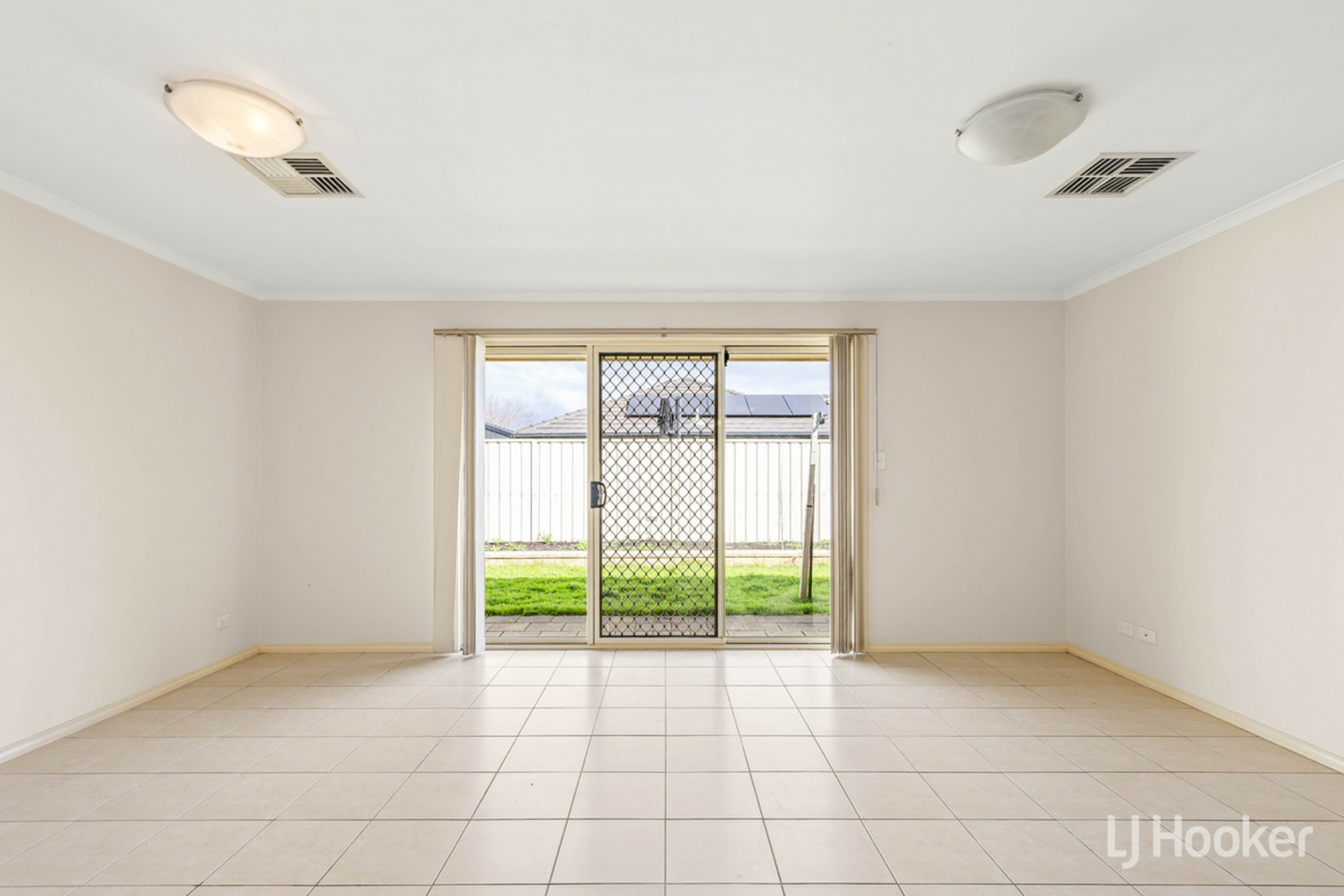 22 Amberwell Terrace — photo 20 of 30