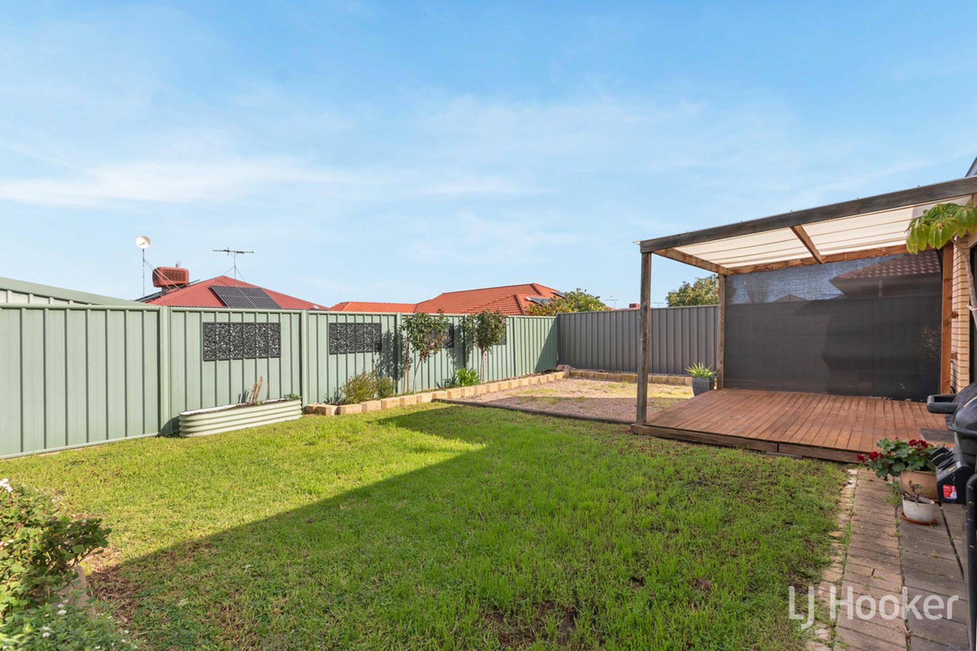 10 Cassia Street — photo 16 of 22