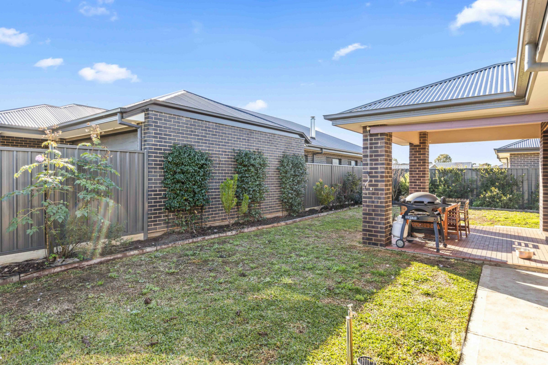 15 Harris Road — photo 23 of 30