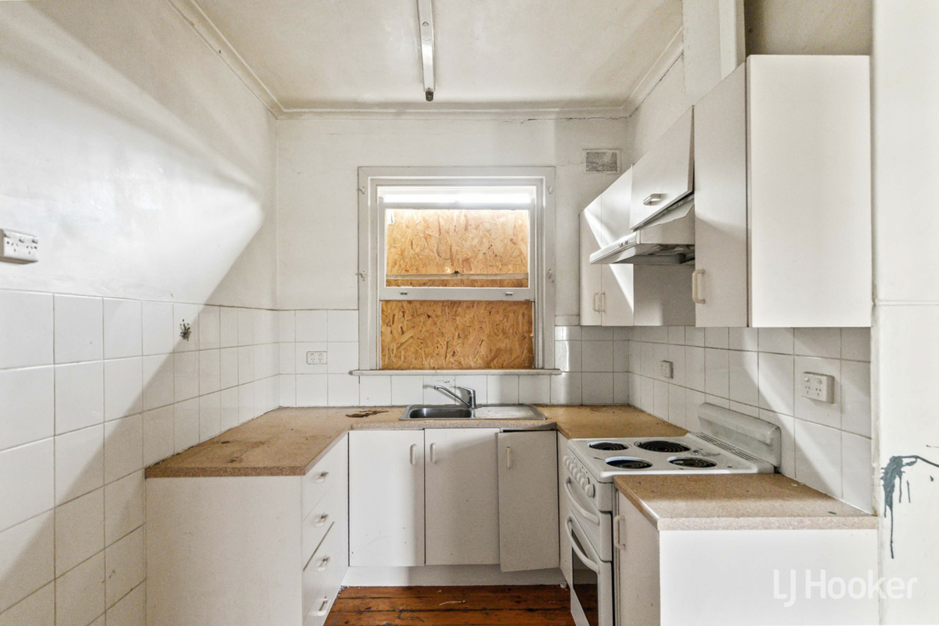 7 & 9 Gilmore Street — photo 17 of 28