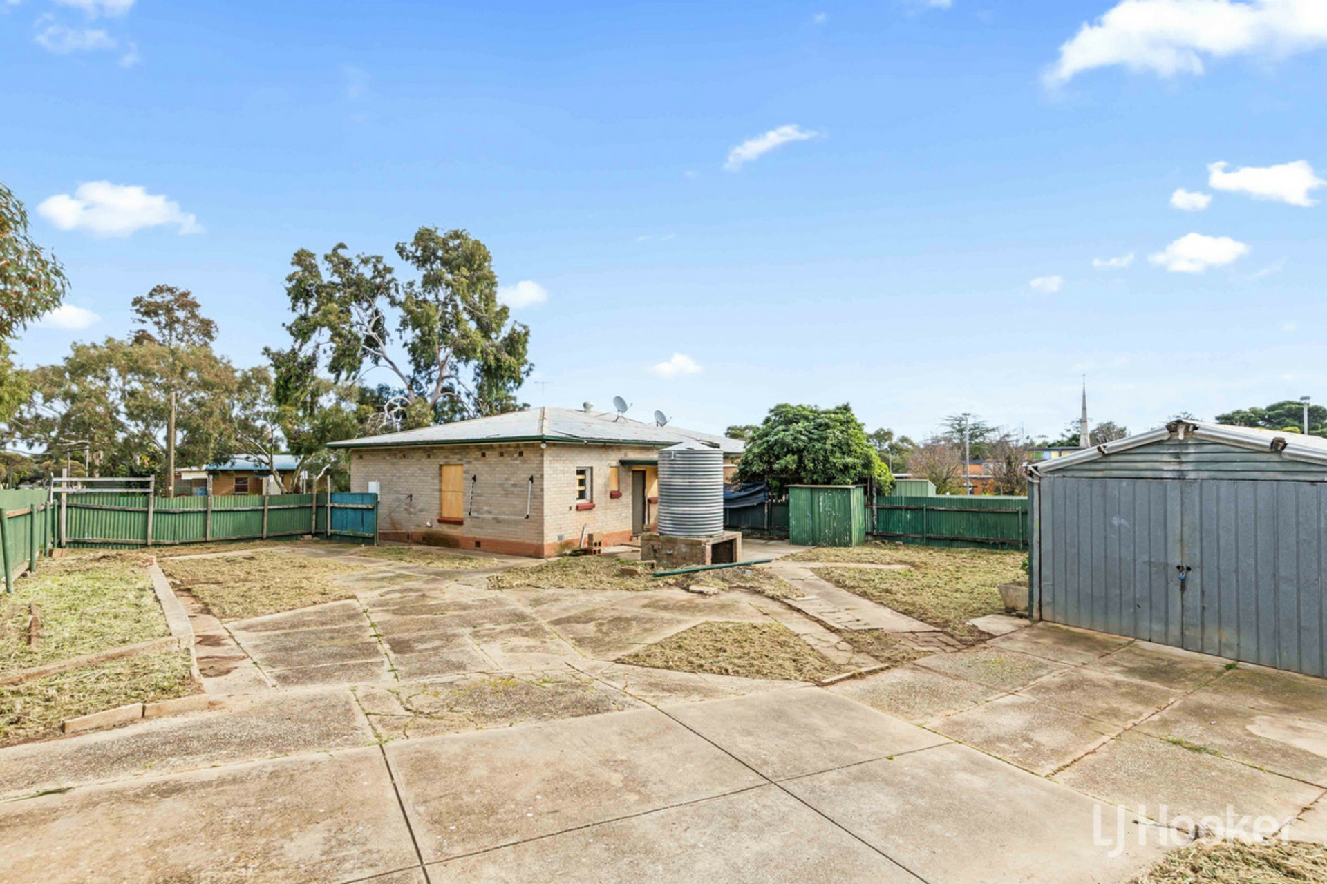 7 & 9 Gilmore Street — photo 19 of 28