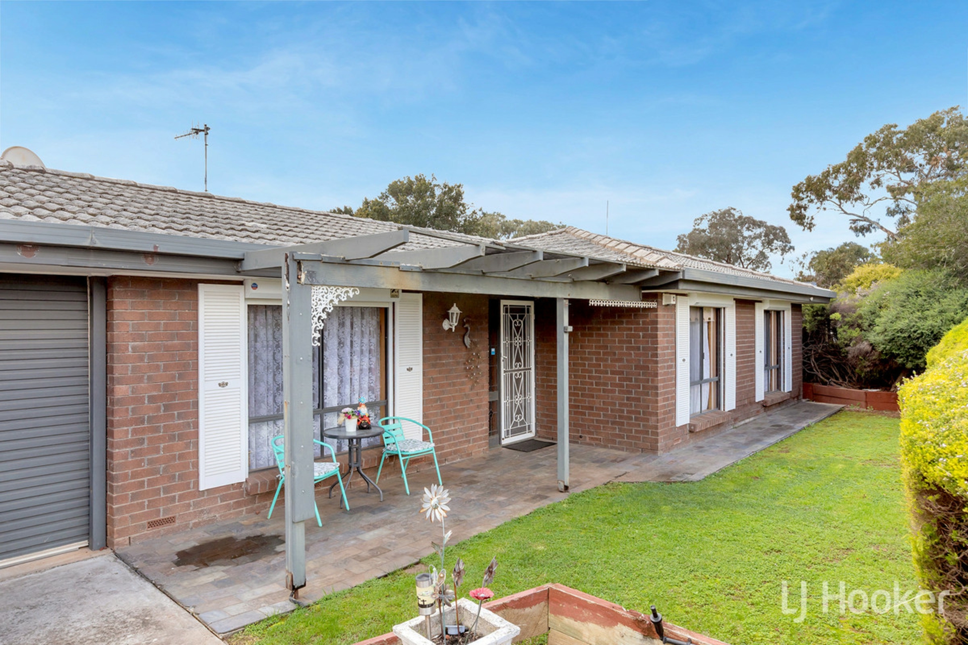 44 Vitana Court — photo 3 of 25