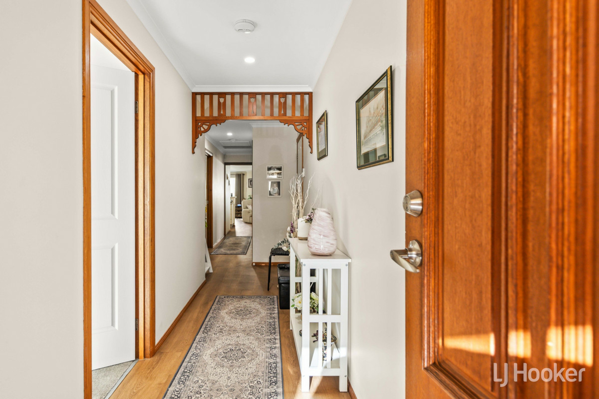 10 Cedar Court — photo 4 of 30
