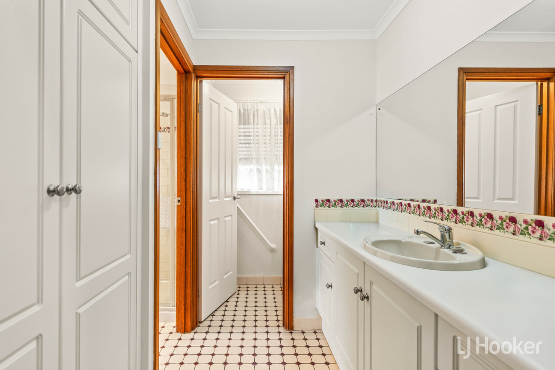 10 Cedar Court — photo 10 of 30