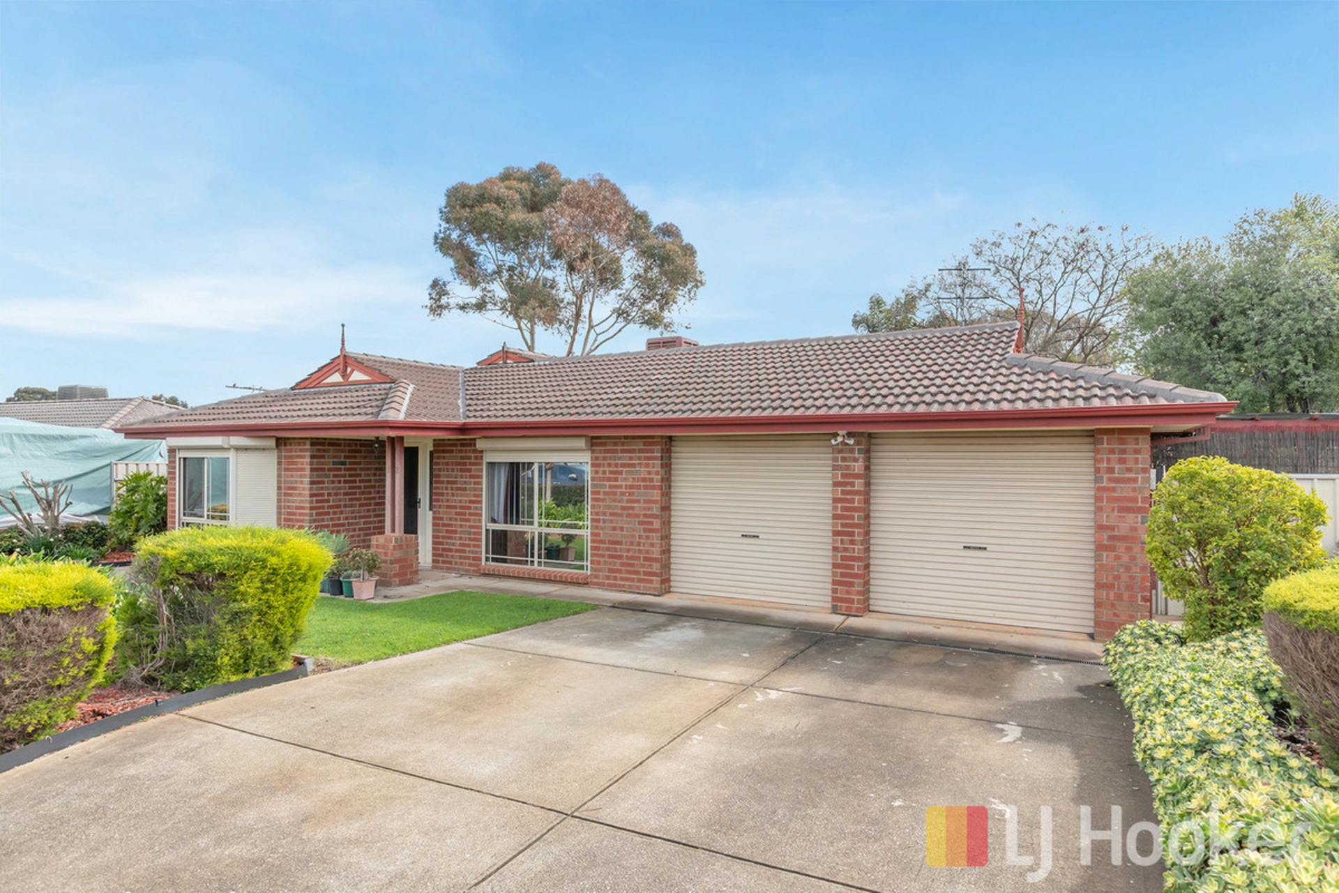 12 Somerset Grove — photo from LJ Hooker Craigmore | Elizabeth | Salisbury