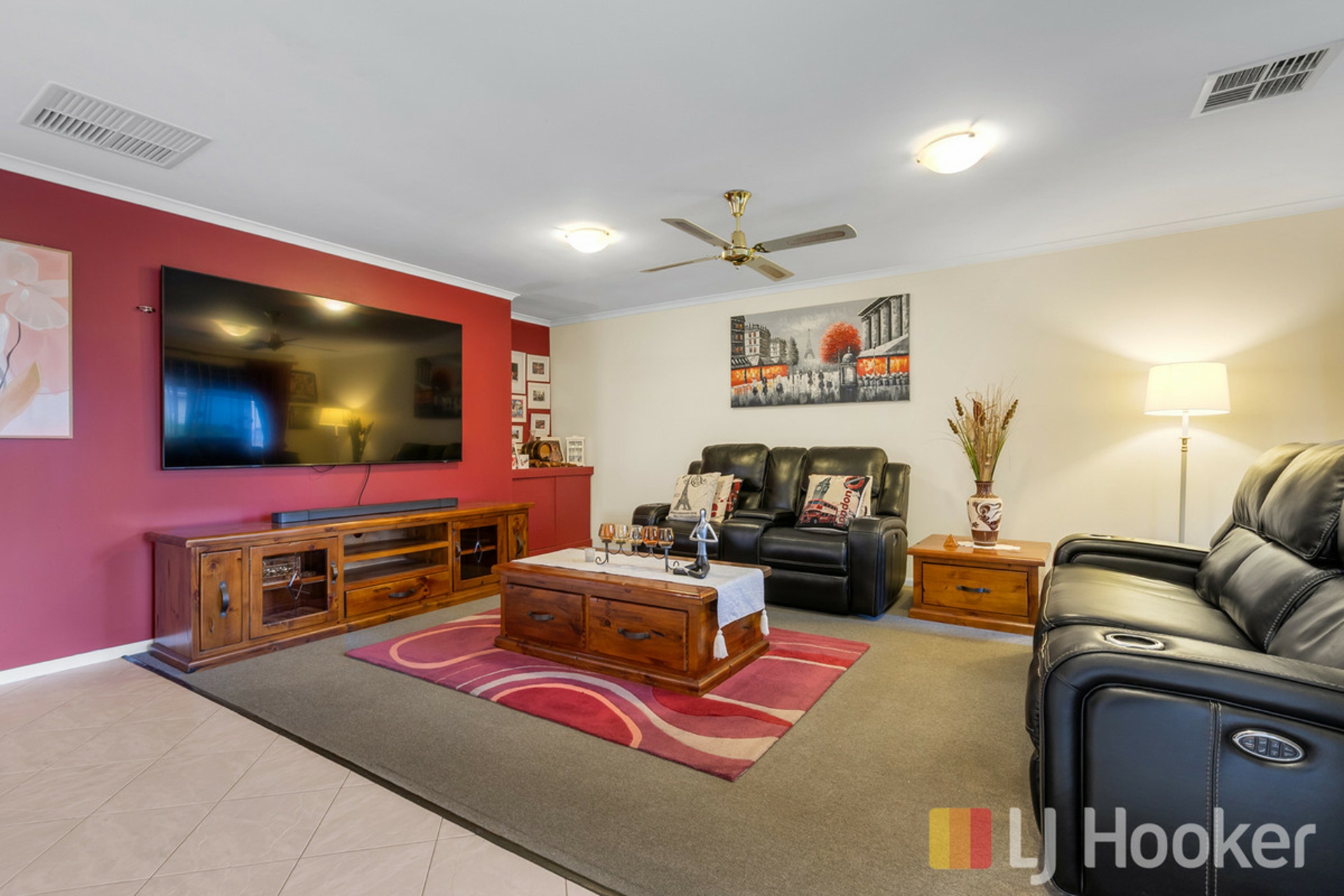 12 Somerset Grove — photo 4 of 30