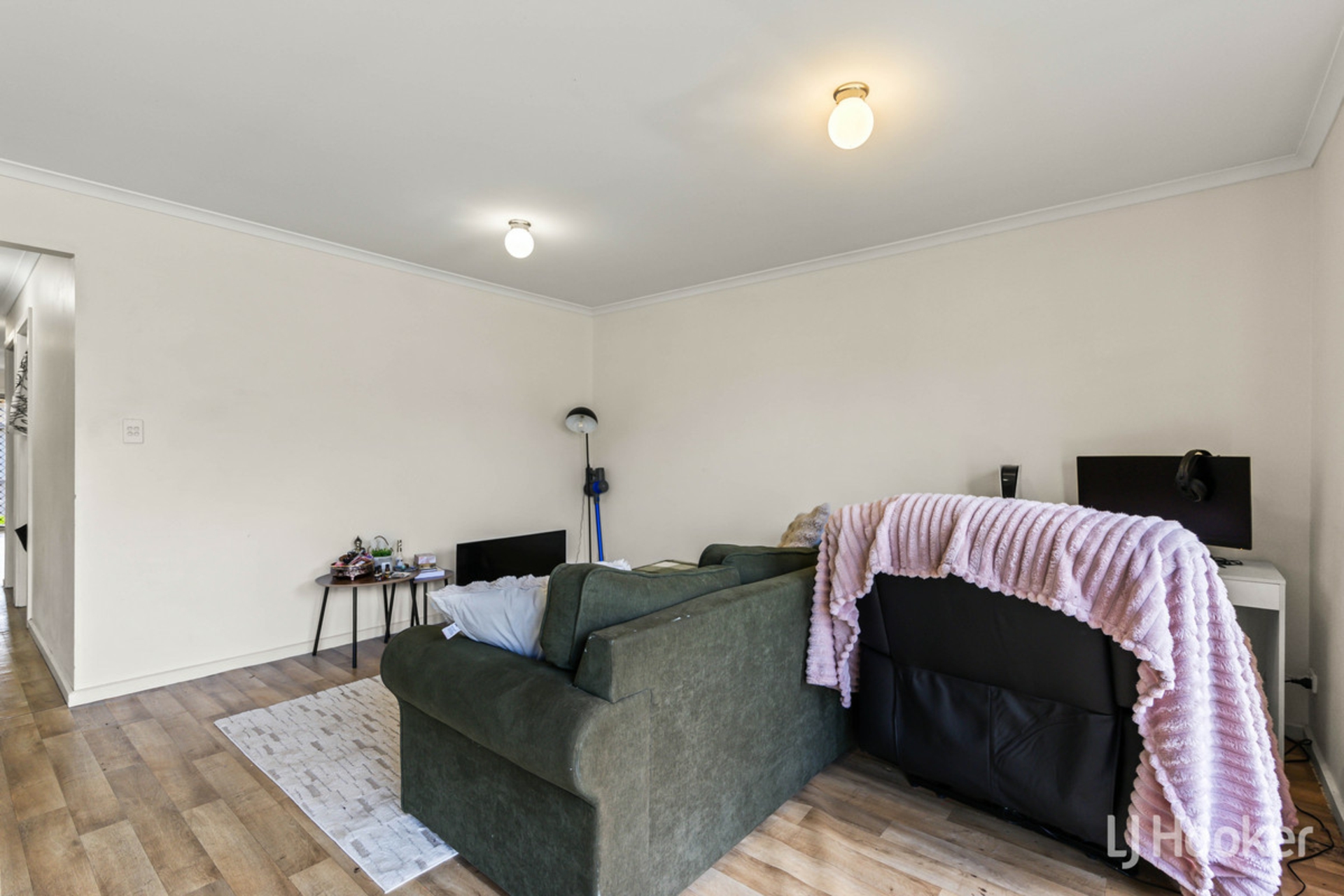 20 Brampton Court — photo 12 of 29