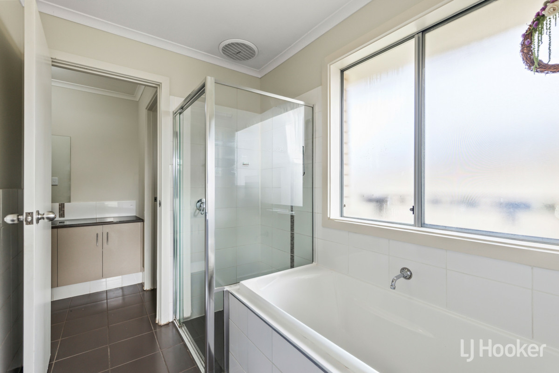 20 Brampton Court — photo 15 of 29