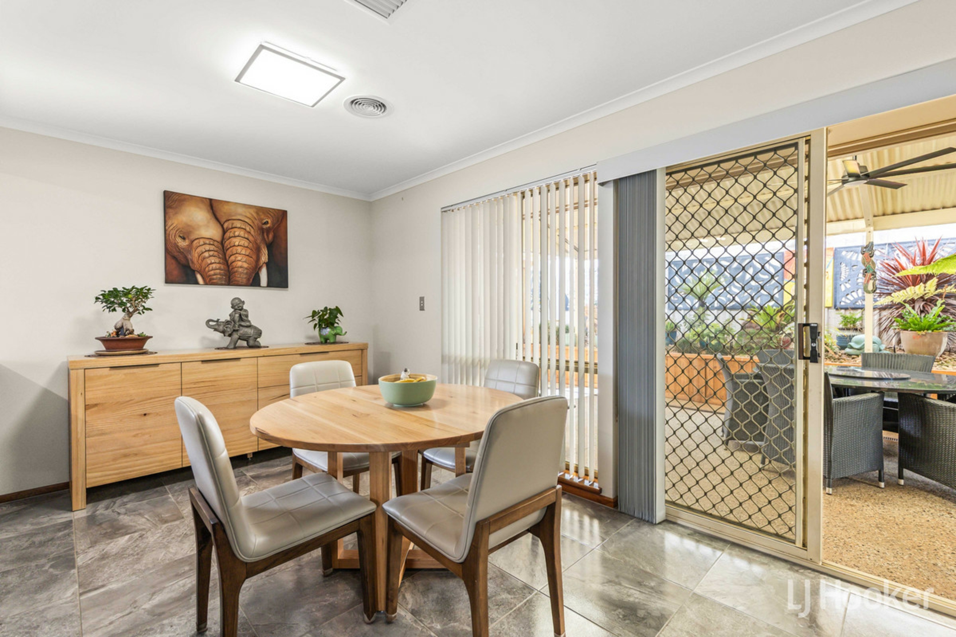 8 Nicholas Court — photo 15 of 30