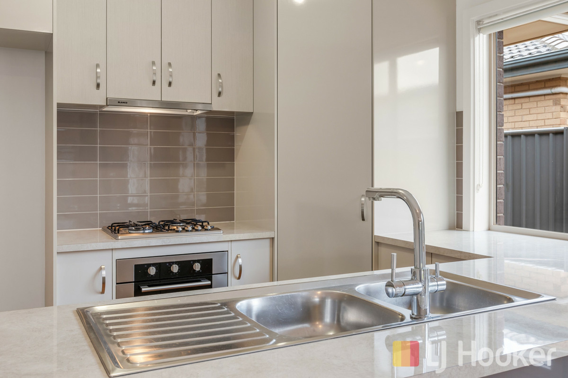 9 Jindabyne Street — photo 9 of 26