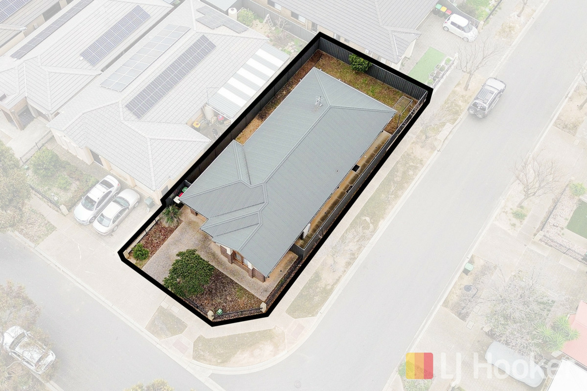 9 Jindabyne Street — photo 24 of 26