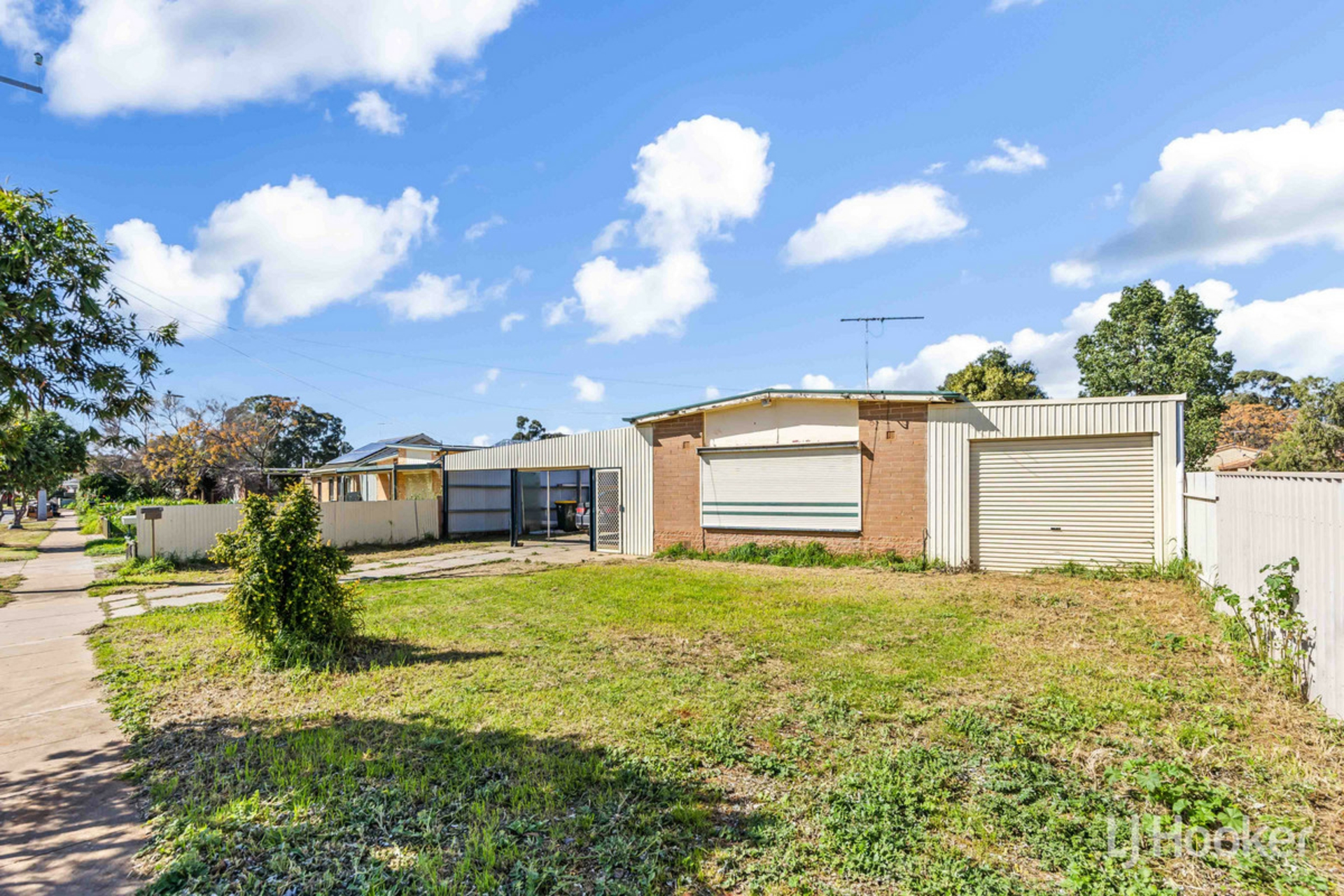 4 Rosewarne Crescent — photo from LJ Hooker Craigmore | Elizabeth | Salisbury