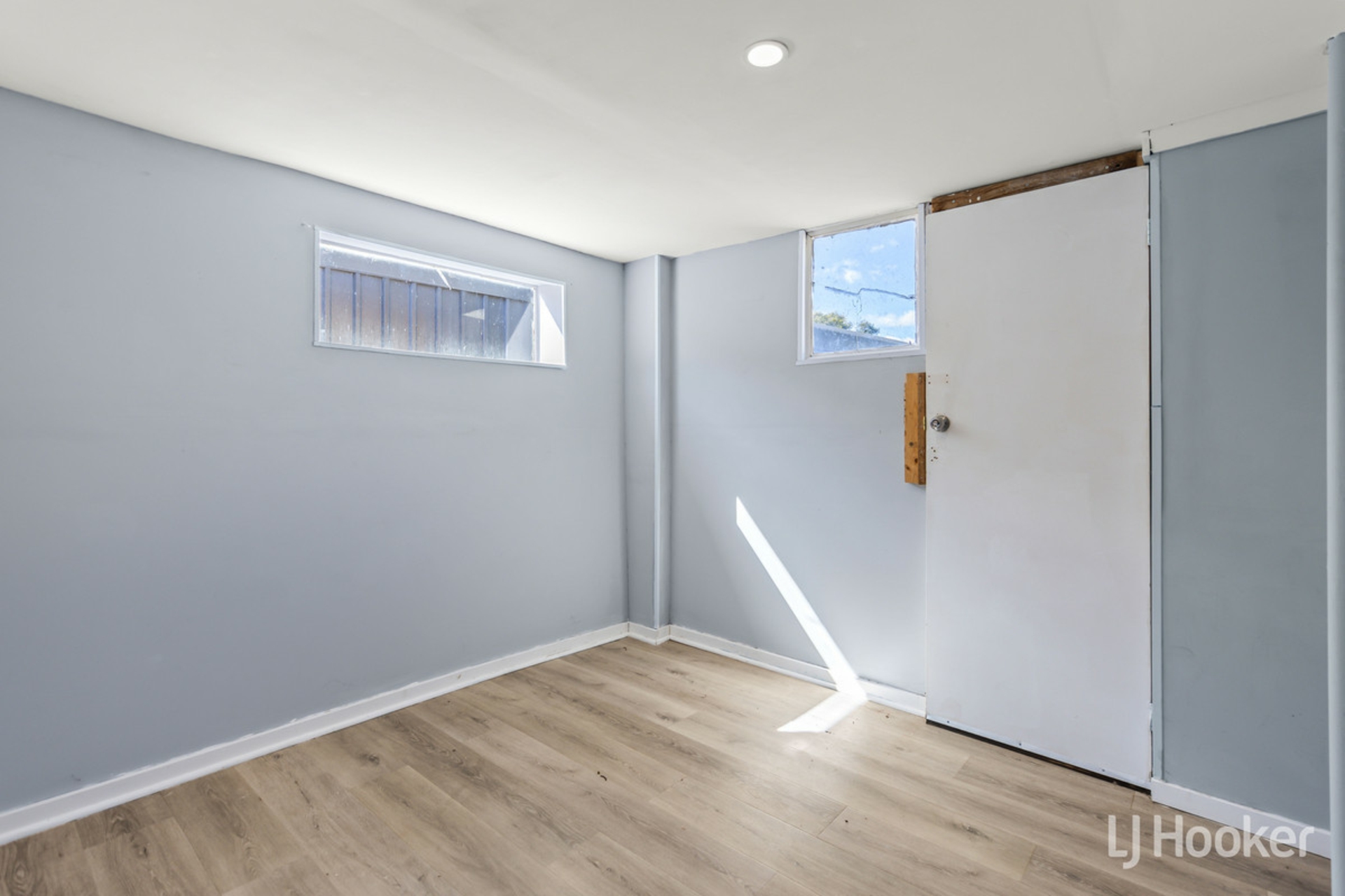 4 Rosewarne Crescent — photo 12 of 28