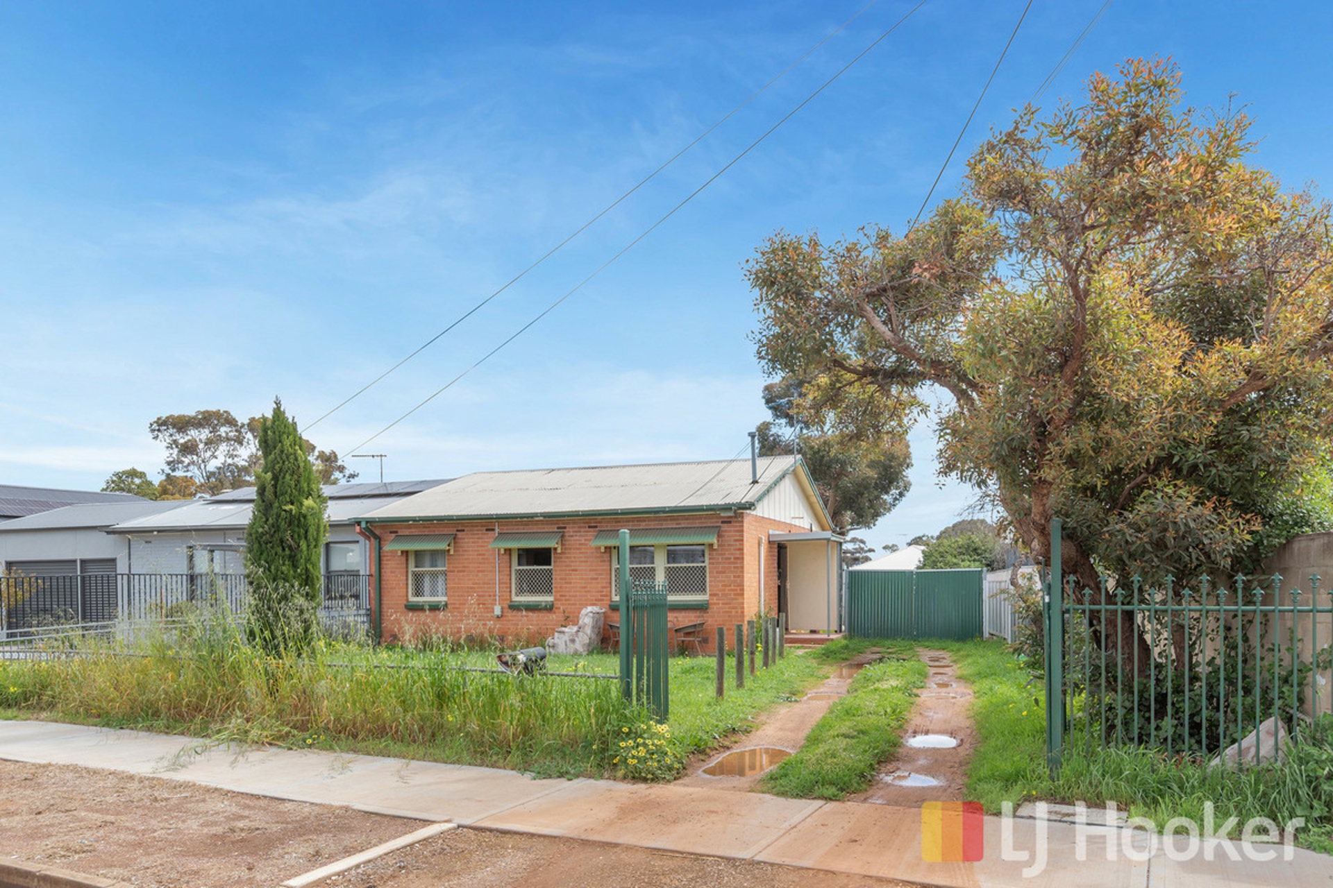 21 Rowe Street — photo from LJ Hooker Craigmore | Elizabeth | Salisbury