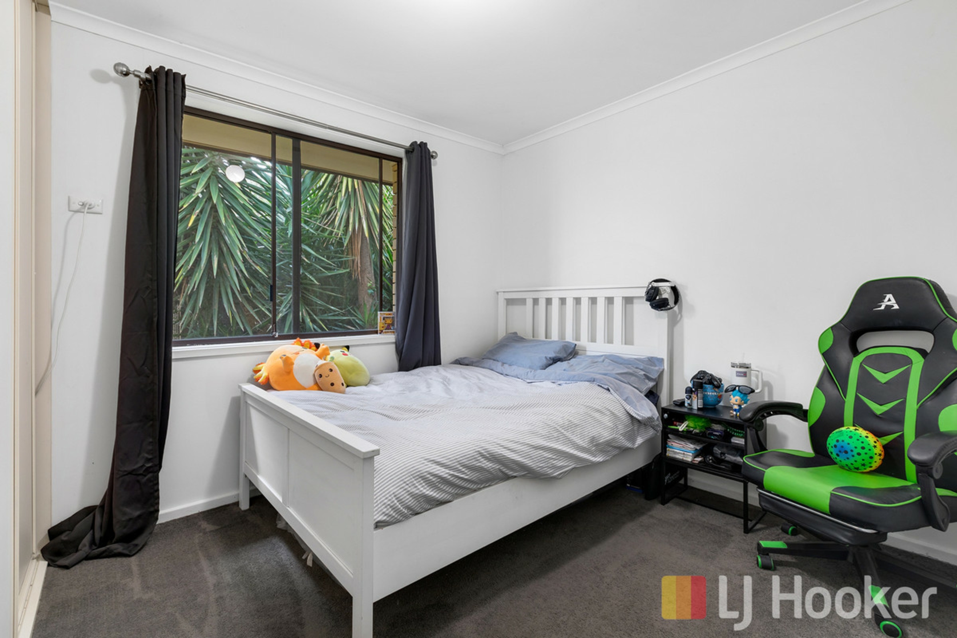58 Kanimbla Crescent — photo 13 of 24