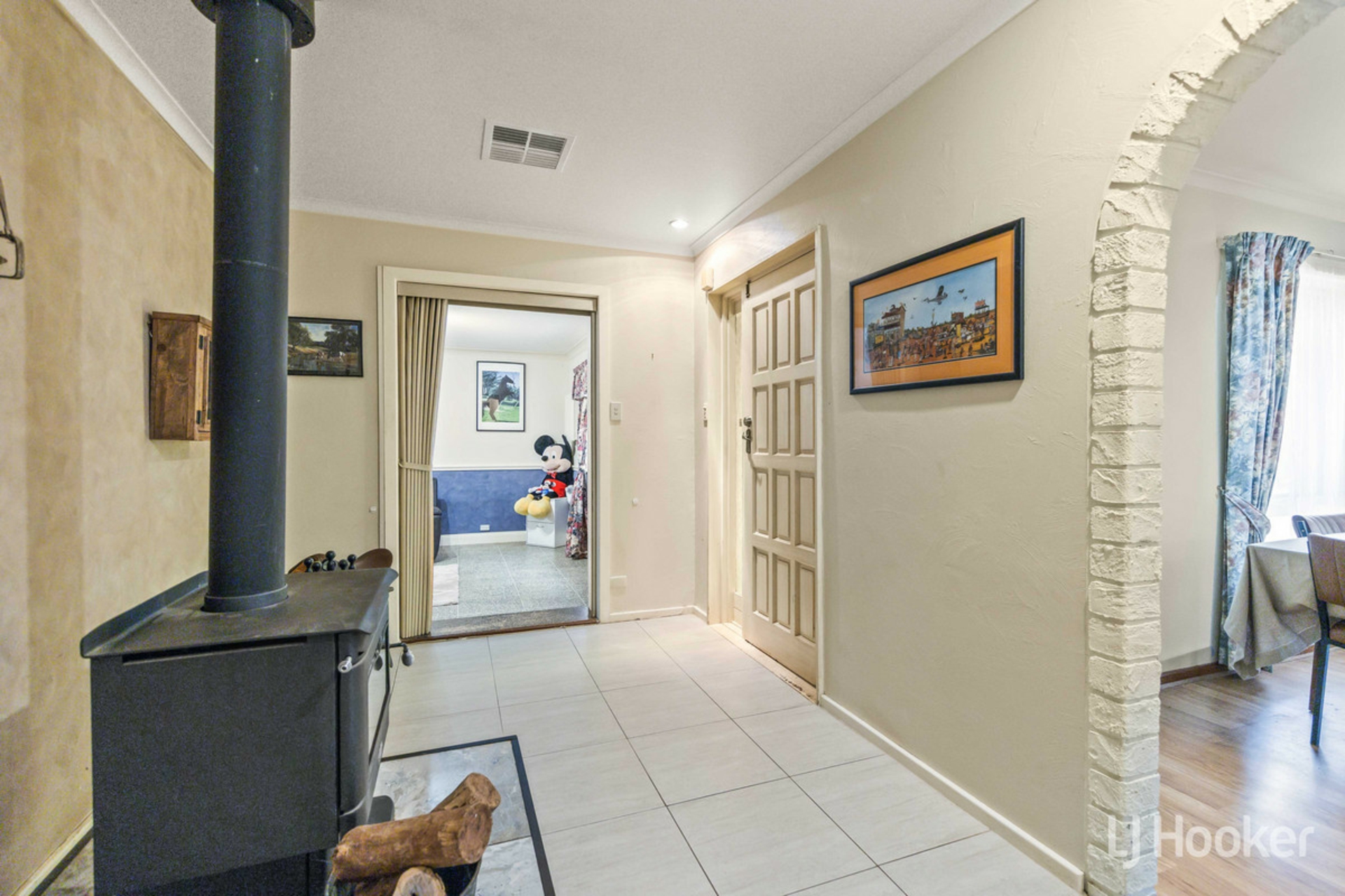 10 Warminster Road — photo 12 of 30