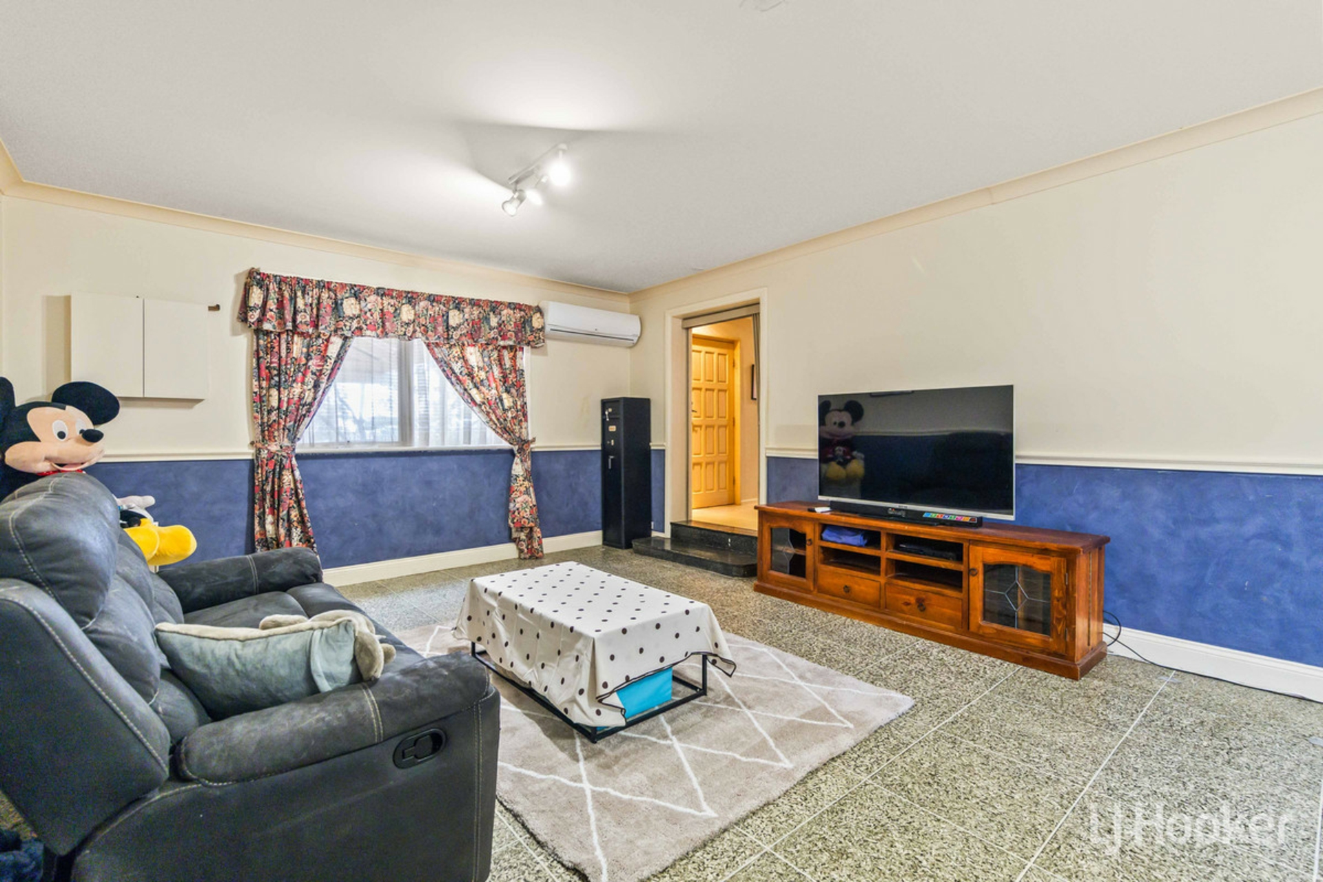 10 Warminster Road — photo 13 of 30
