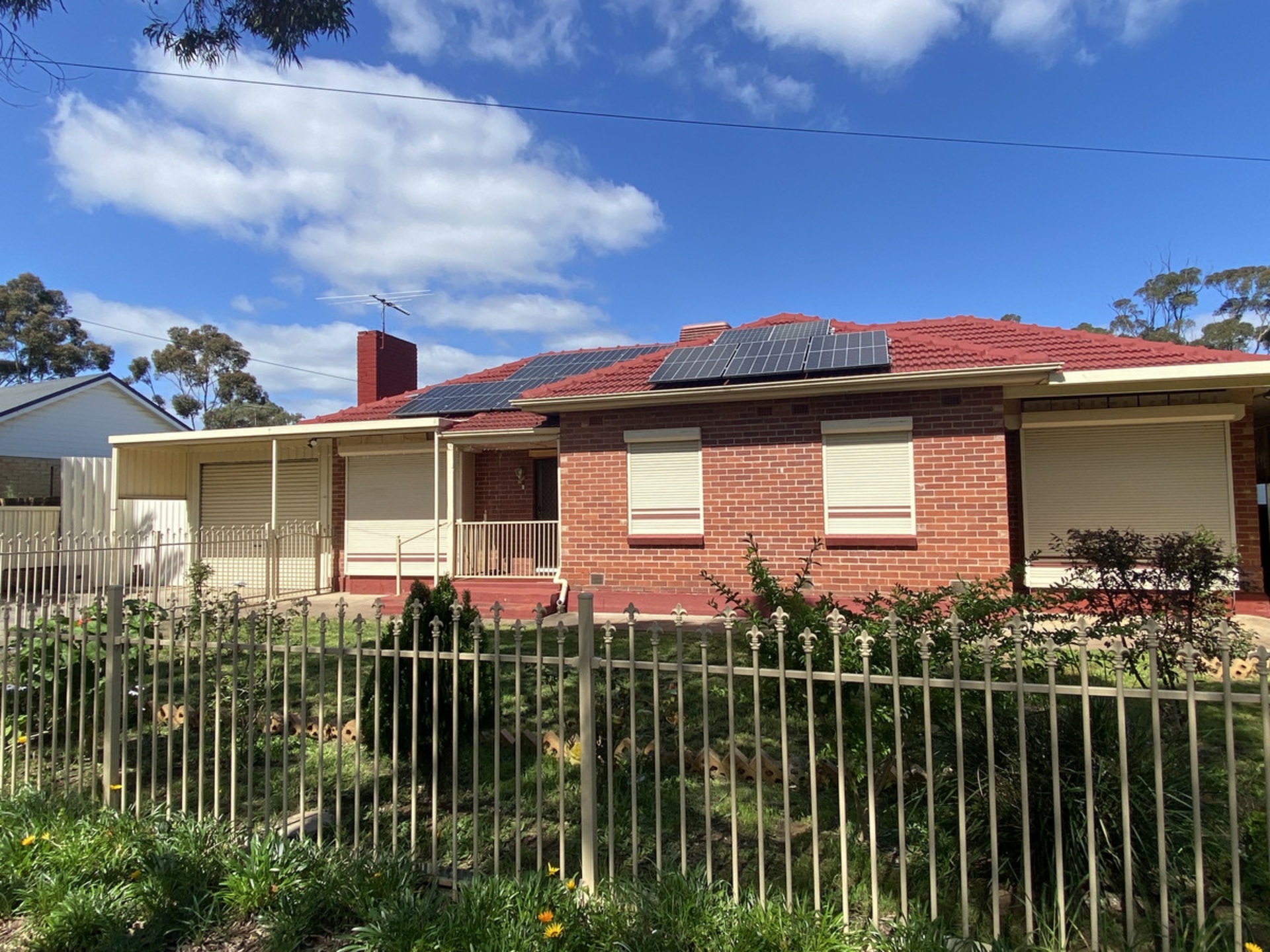 36 Chaddenwick Road — photo 2 of 22