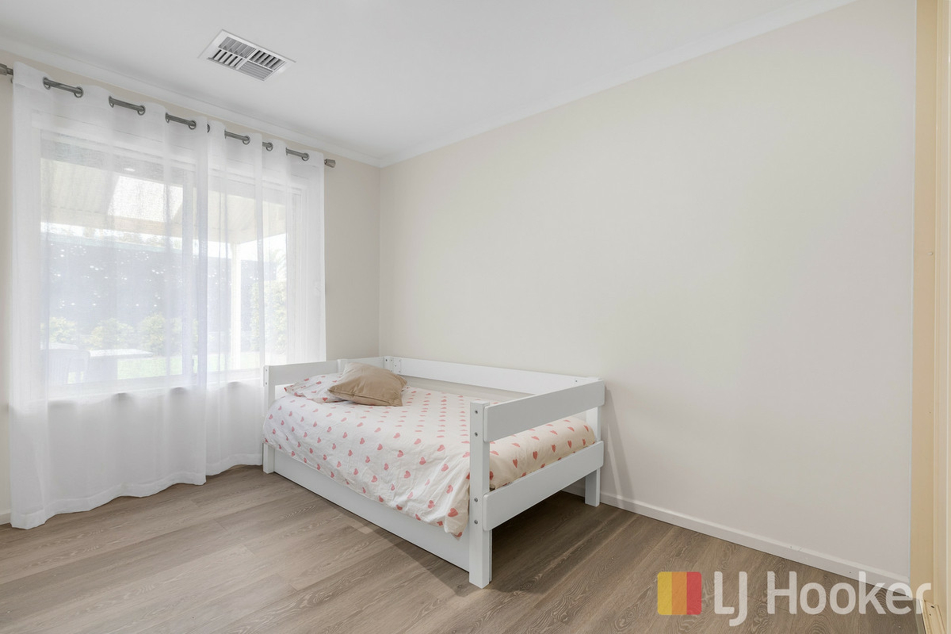8 Tea Tree Drive — photo 19 of 30