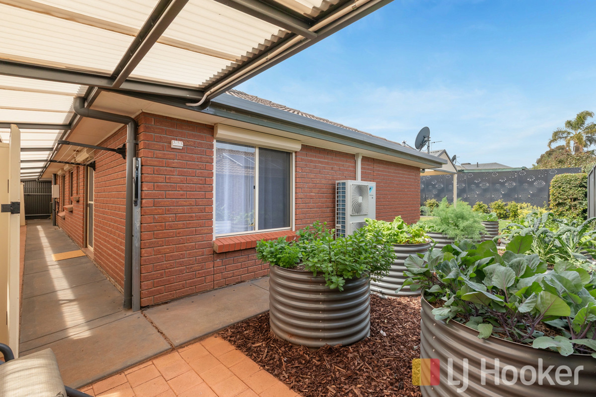 8 Tea Tree Drive — photo 29 of 30
