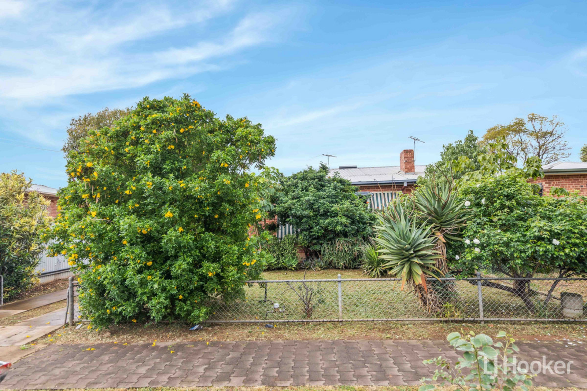 16 Stakes Crescent — photo from LJ Hooker Craigmore | Elizabeth | Salisbury