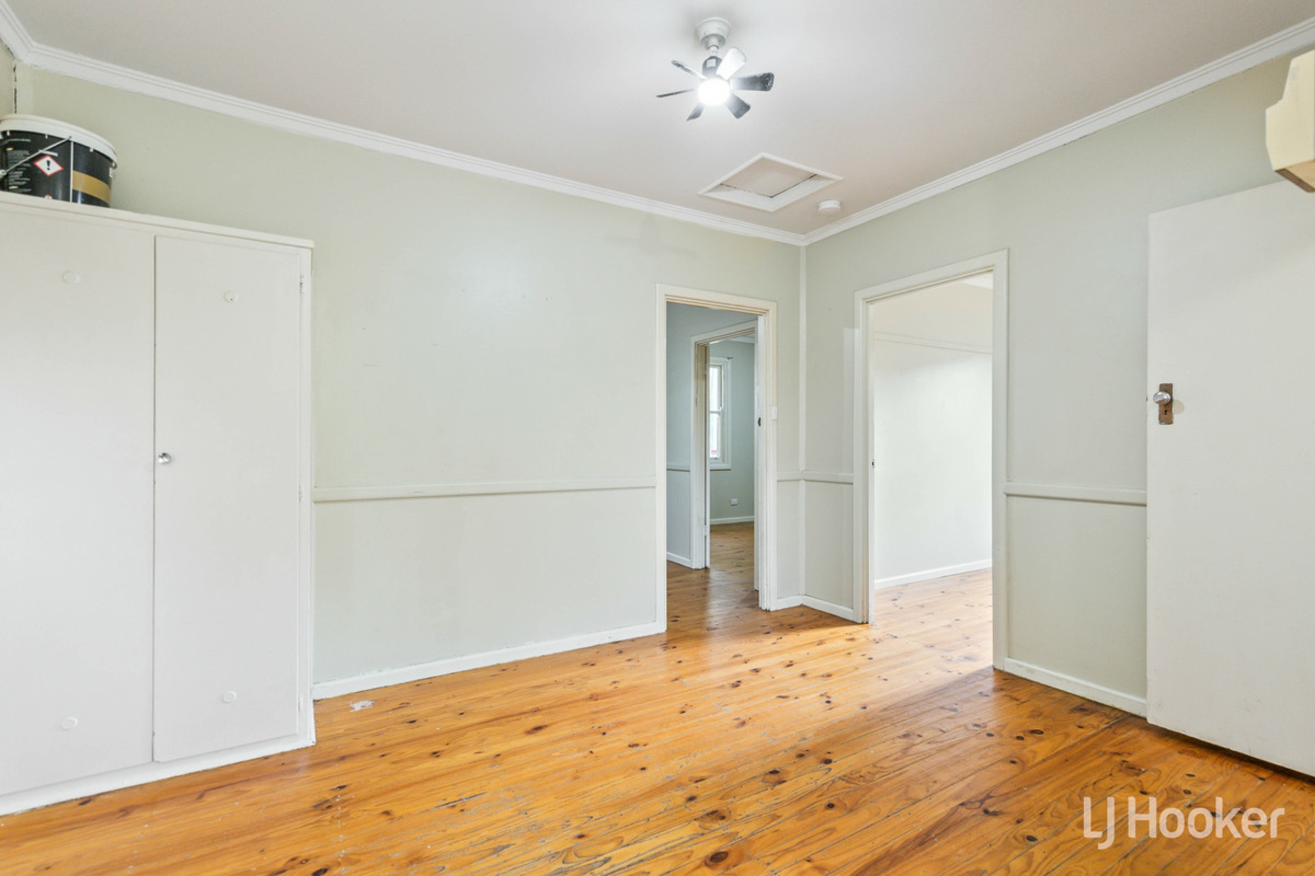 16 Stakes Crescent — photo 10 of 29