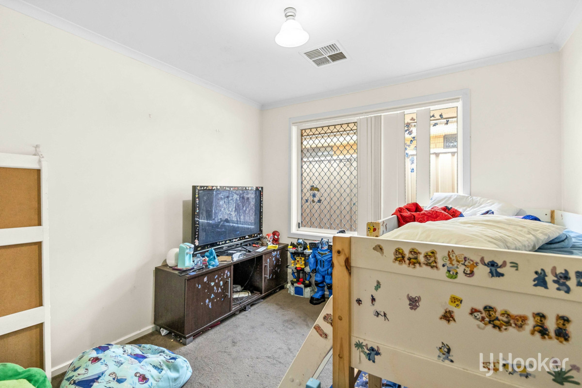15 Whiteley Street — photo 6 of 17