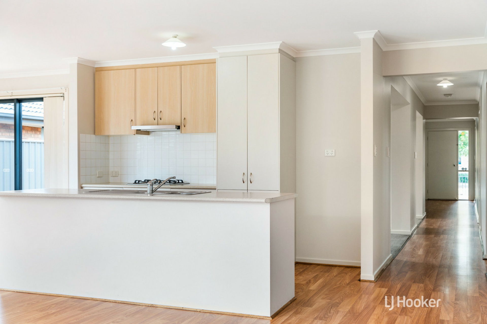 21 Coonawarra Avenue — photo 10 of 20