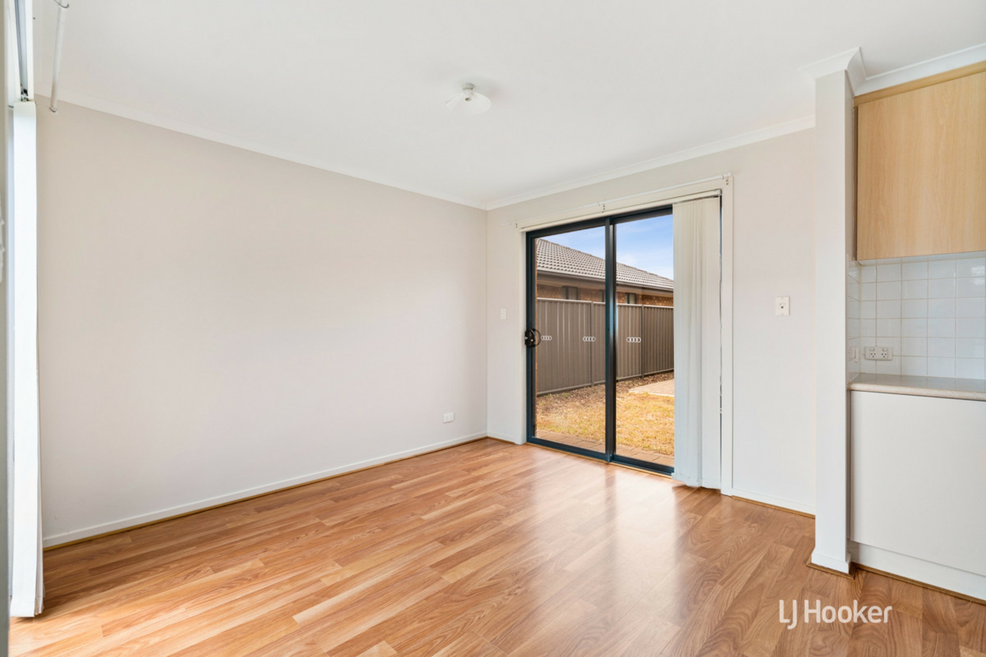 21 Coonawarra Avenue — photo 13 of 20