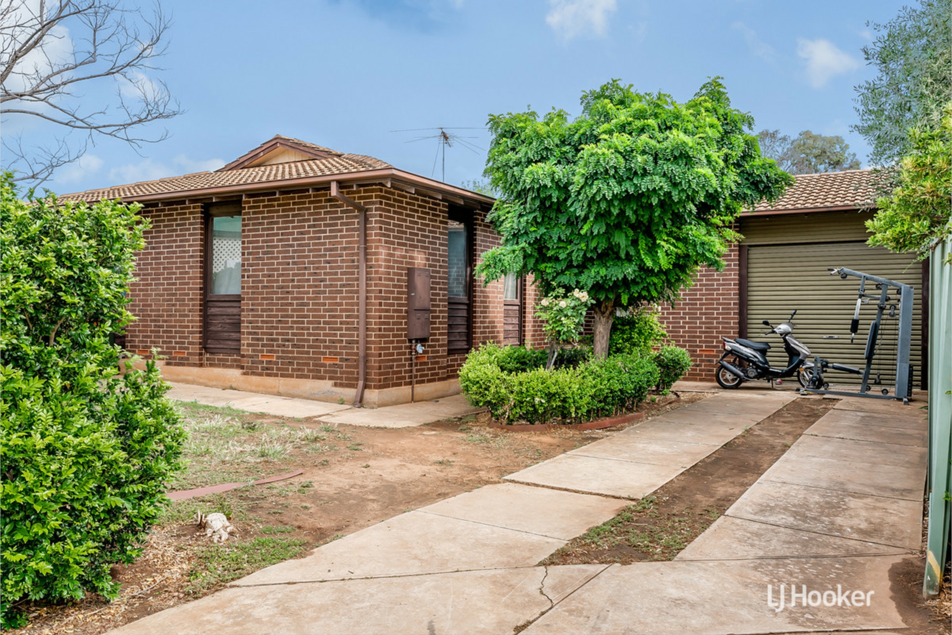 9 Paginton Crescent — photo from LJ Hooker Craigmore | Elizabeth | Salisbury