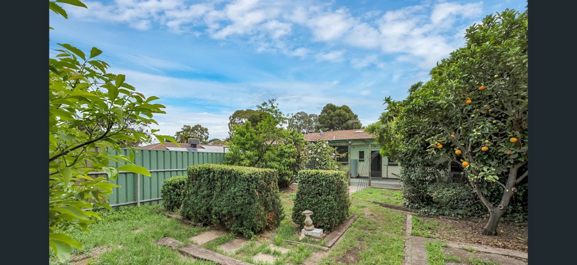50 Woodford Road — photo 14 of 18
