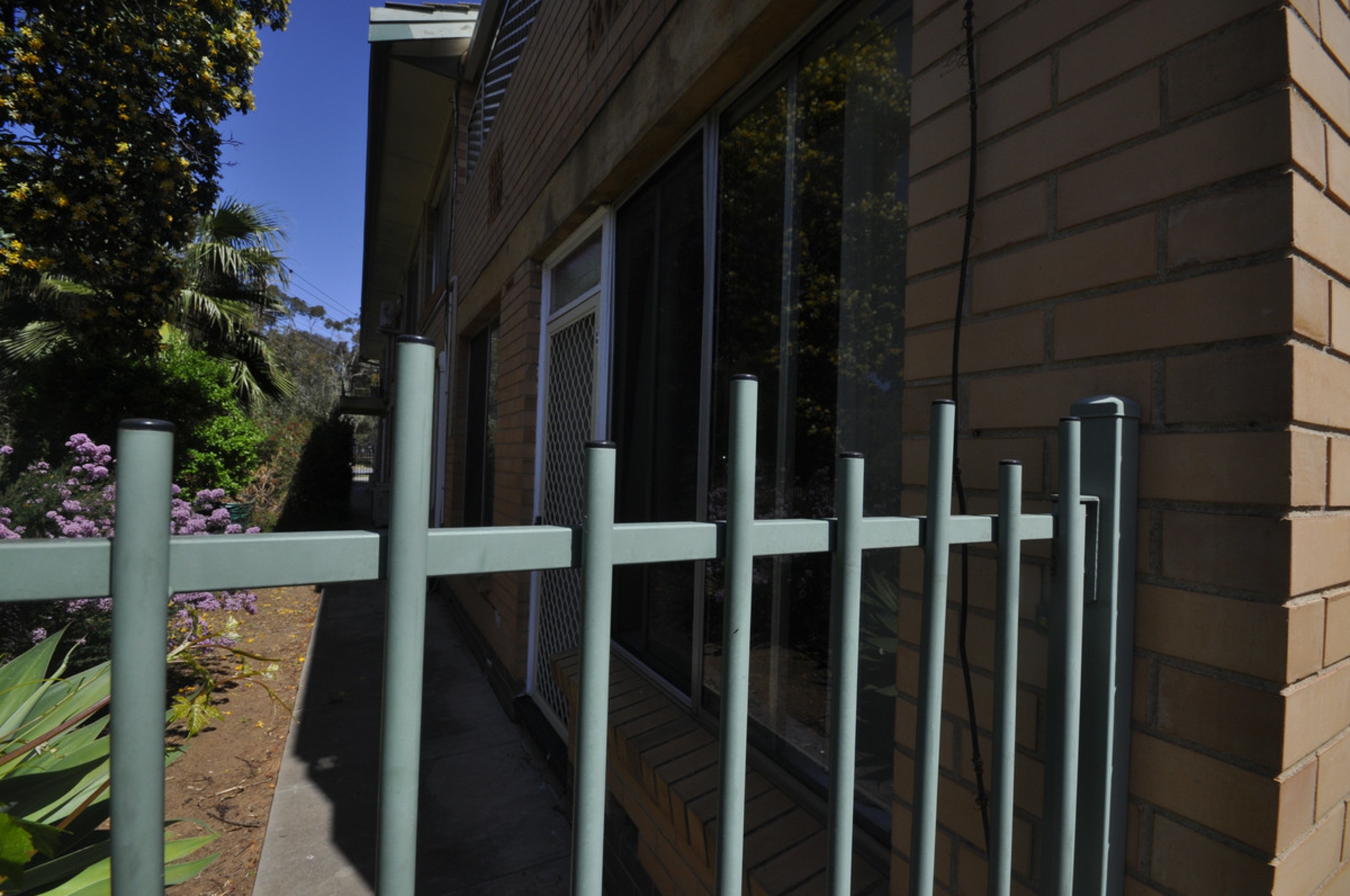 4/17 Guerin Street — photo 3 of 11