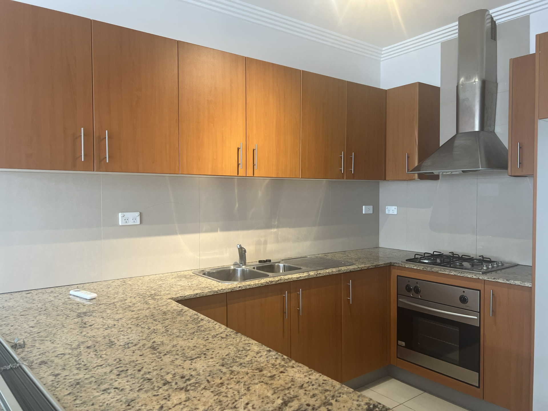 8/16-18 Rutland St, ALLAWAH