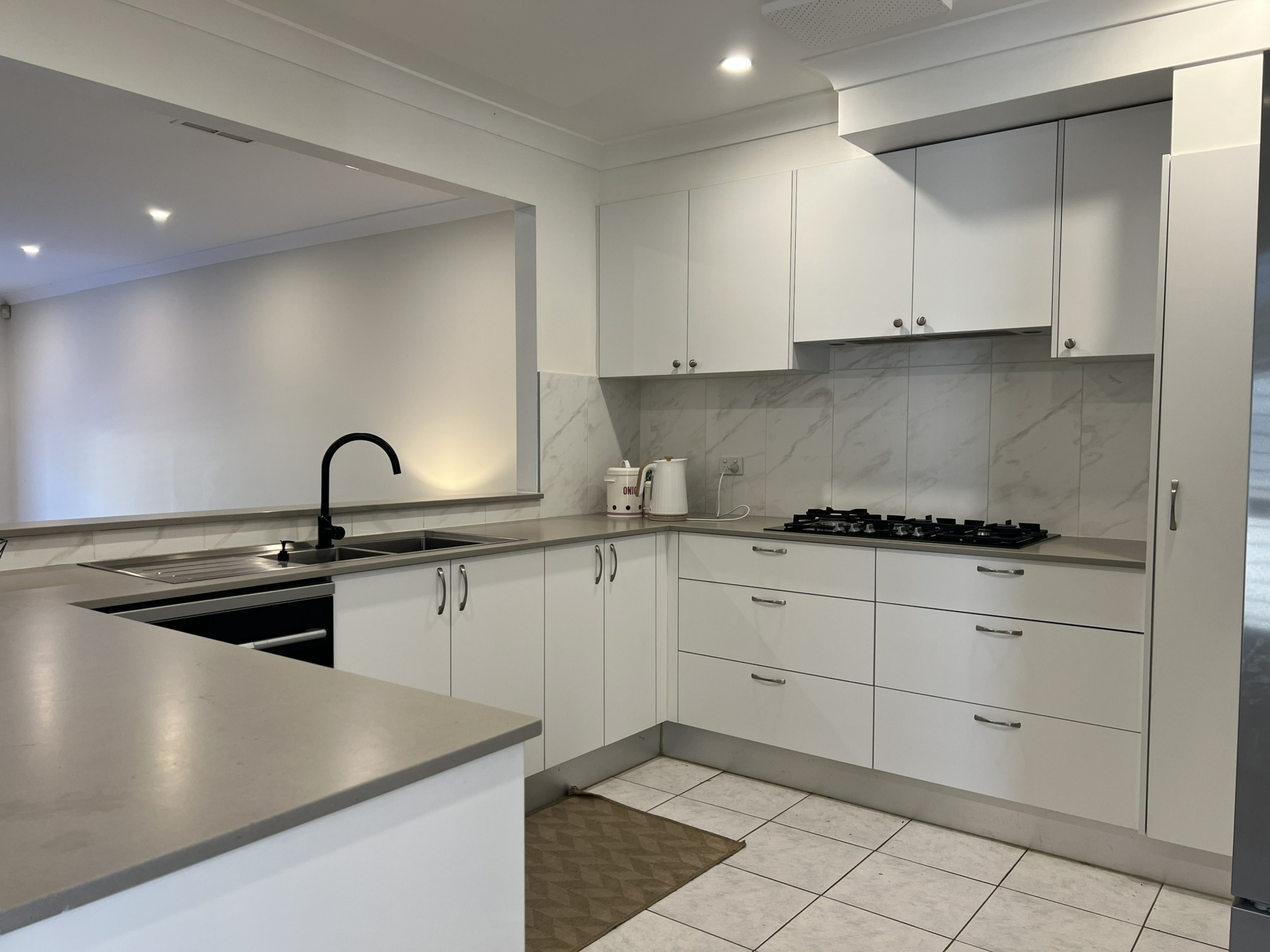 248 Gloucester Road, HURSTVILLE