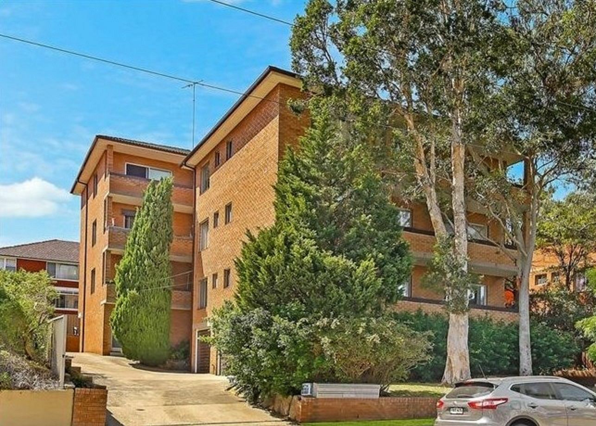 8/22 Woids Avenue, HURSTVILLE