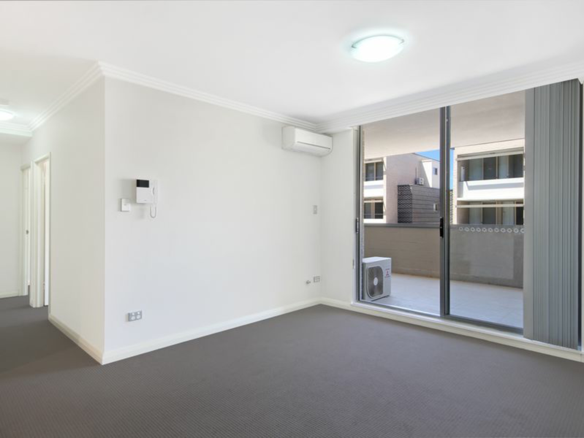 L102/81-86 Courallie Ave, HOMEBUSH WEST