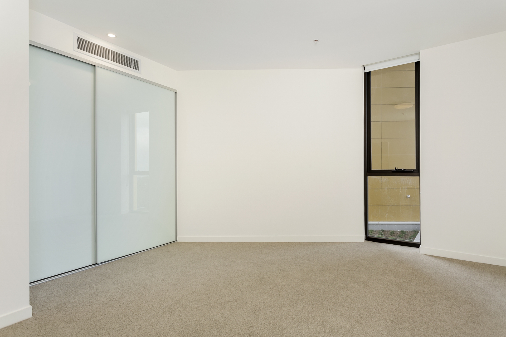 507/25 Treacy Street, HURSTVILLE