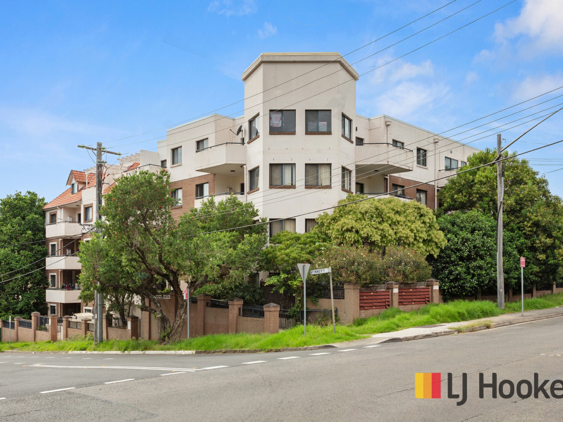 6/74-80 Woniora Road, Hurstville