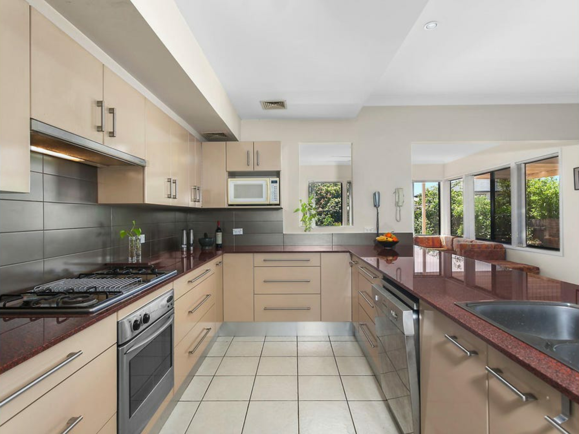 68 Edgbaston Road, BEVERLY HILLS