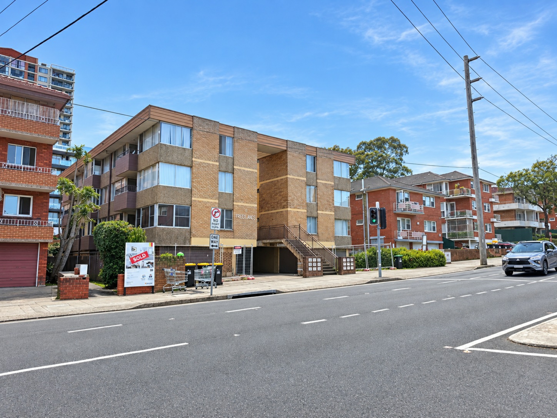 7/37-39 The Avenue — photo from LJ Hooker Hurstville