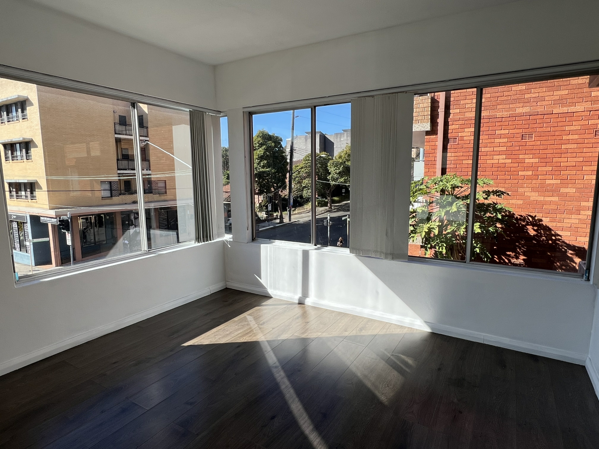 7/37-39 The Avenue — photo 2 of 5
