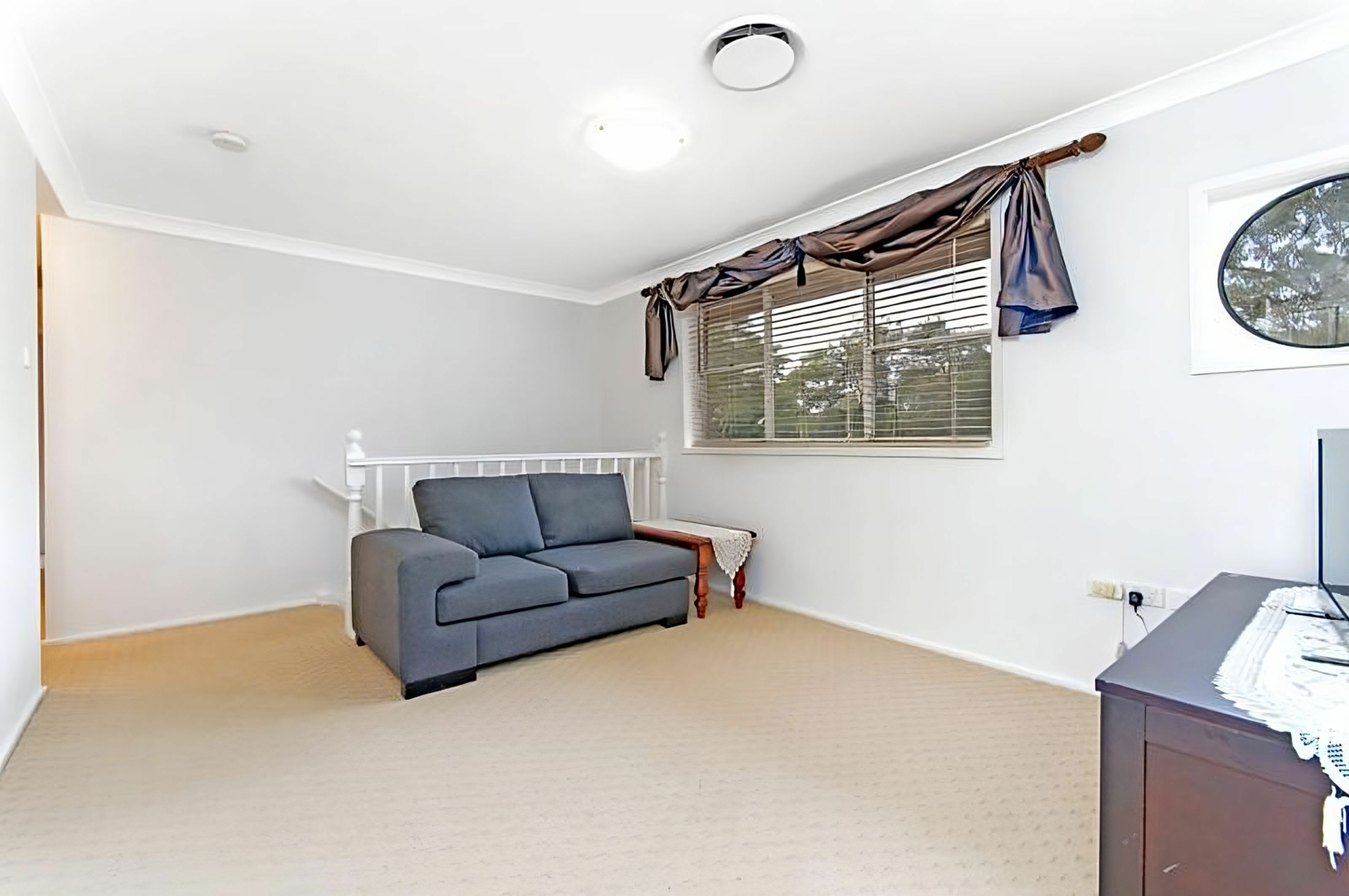 27 Francis Greenway Drive, CHERRYBROOK