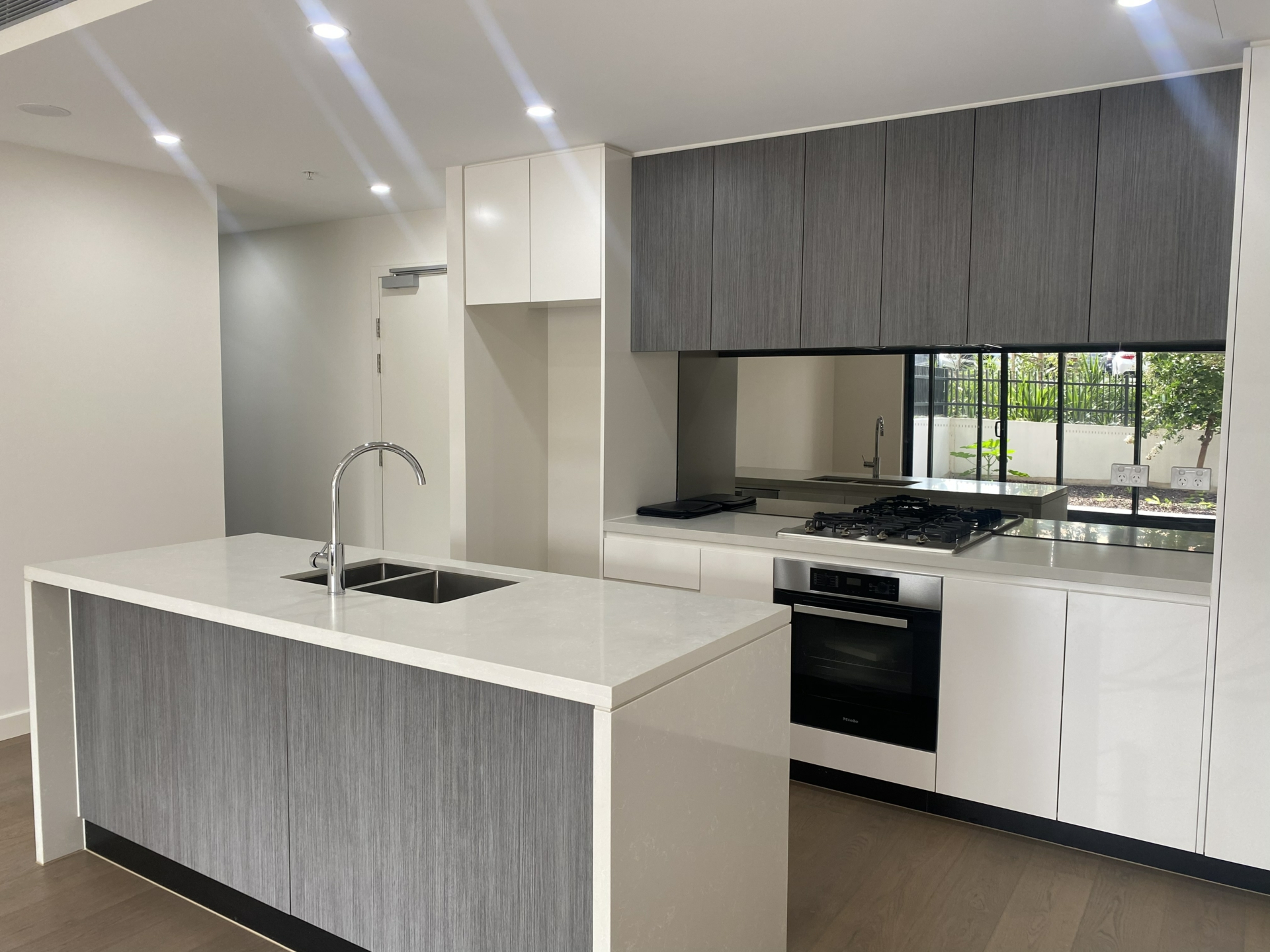 5/15 Garrigarrang Avenue, KOGARAH