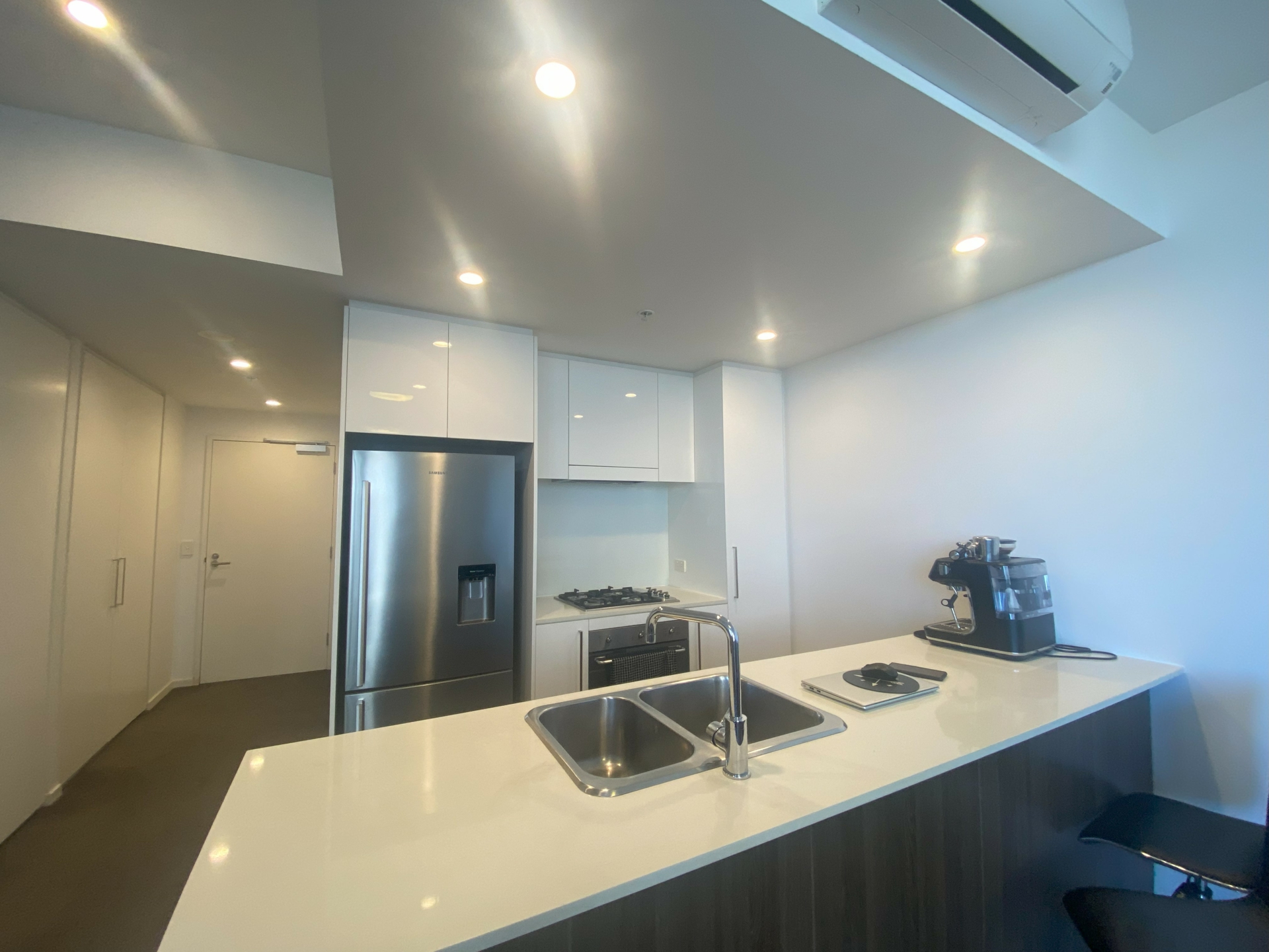 B902/458 Forest Road, HURSTVILLE