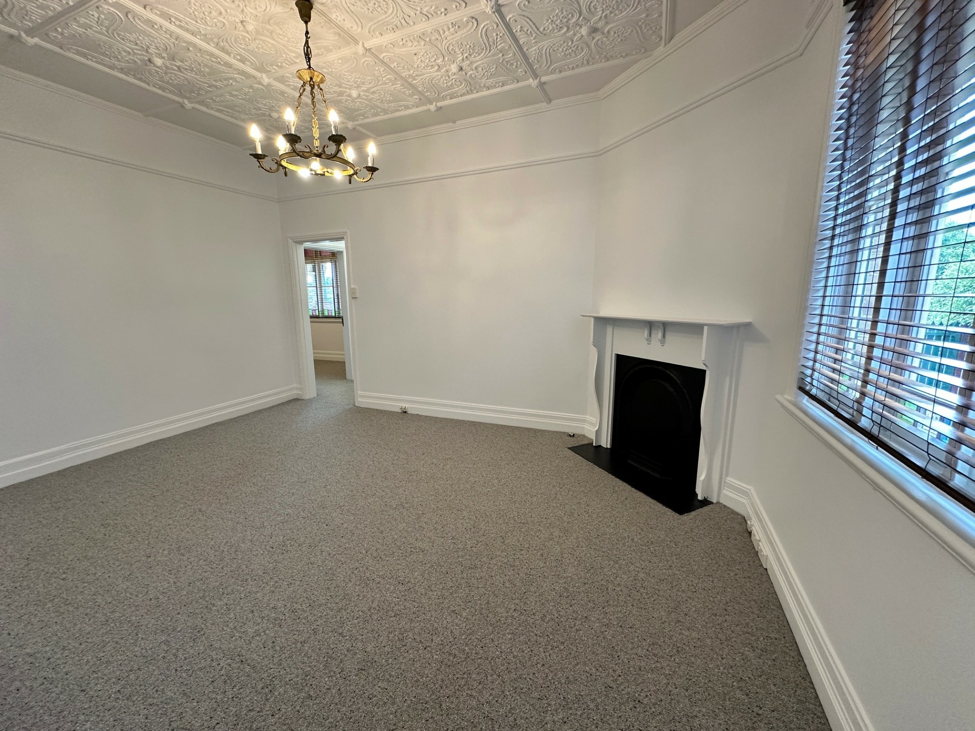 39 Vine Street, HURSTVILLE