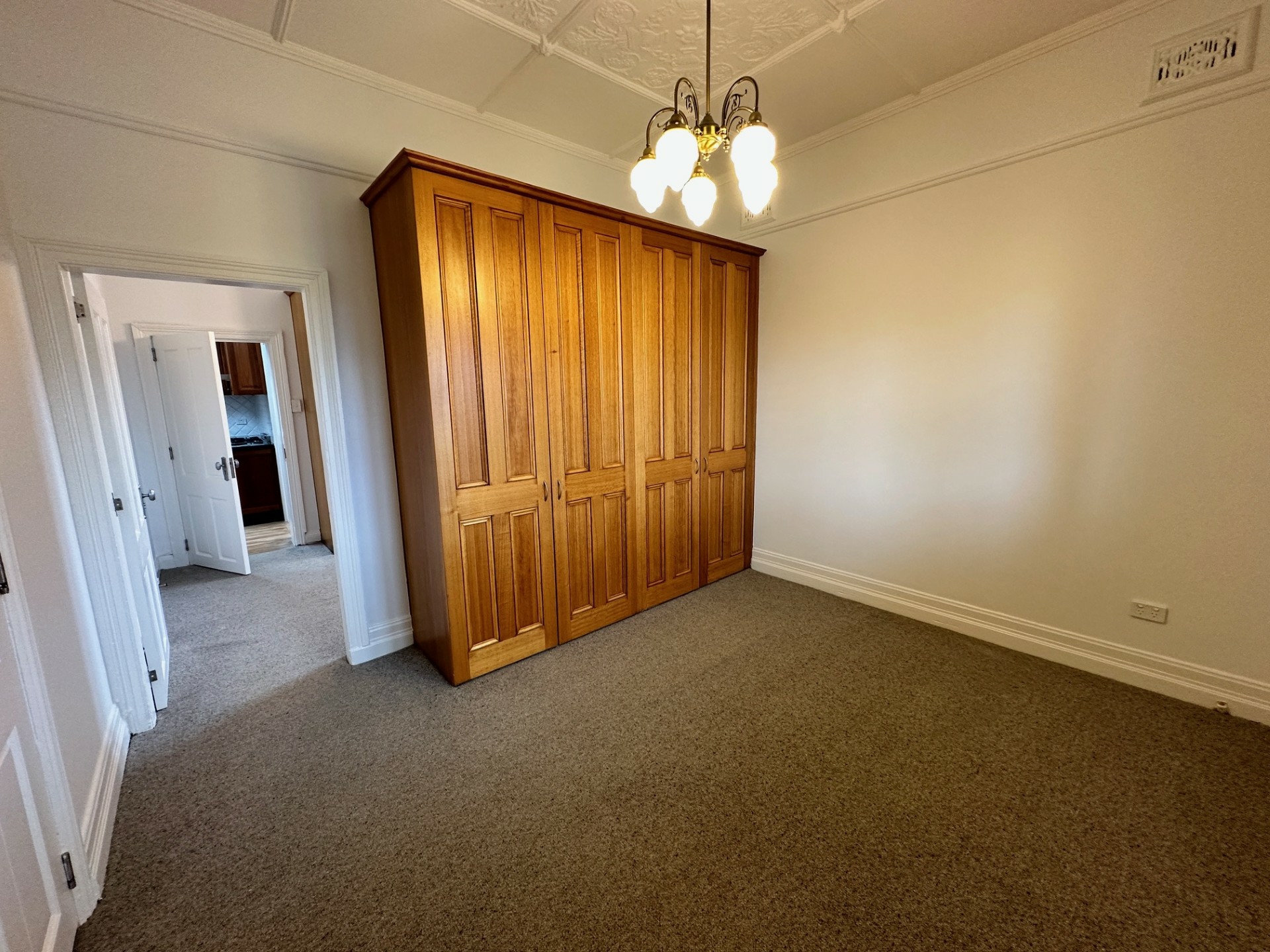 39 Vine Street, HURSTVILLE